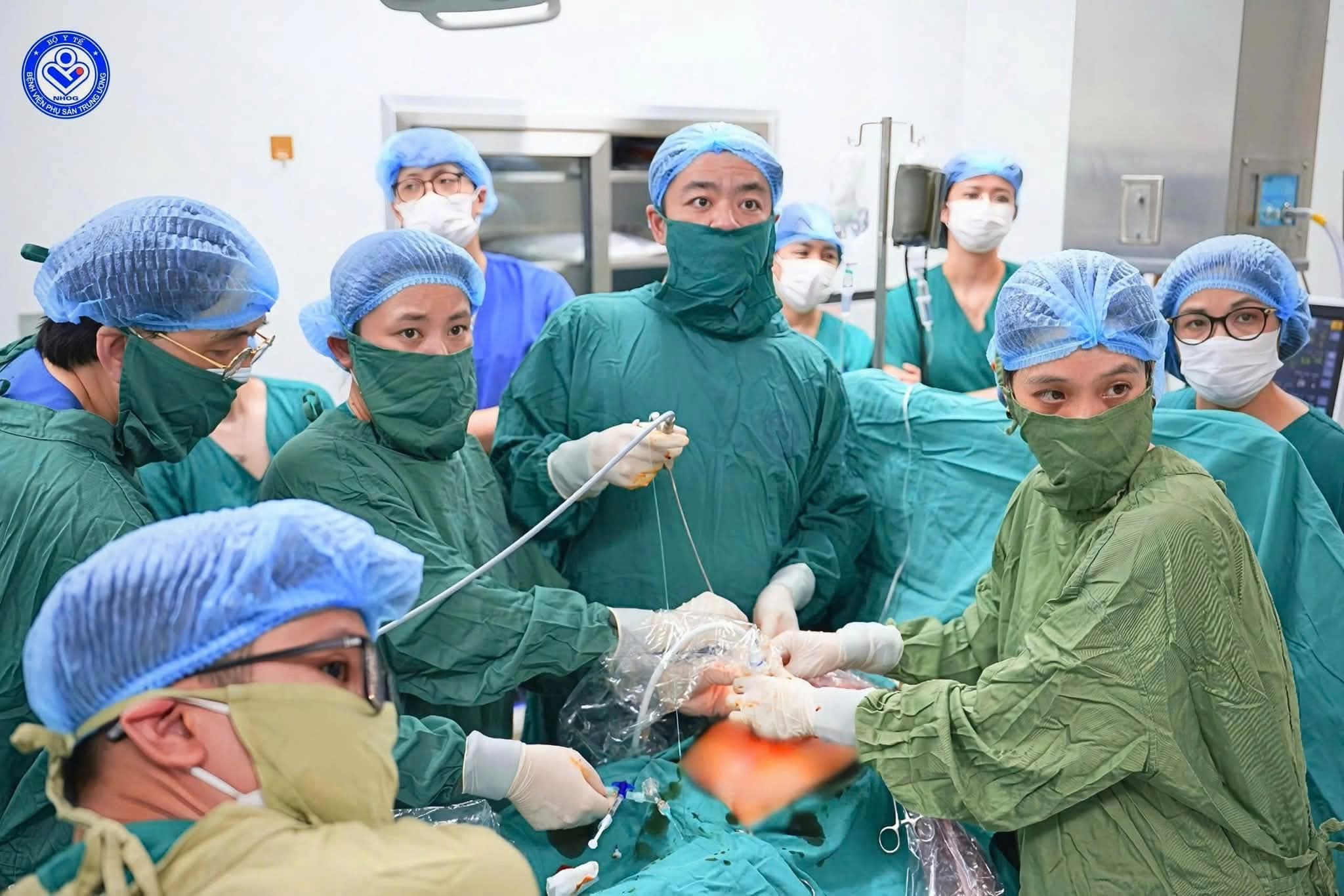 Lần đầu Việt Nam làm chủ kỹ thuật FETO, mở thêm cơ hội cứu thai nhi mắc thoát vị hoành